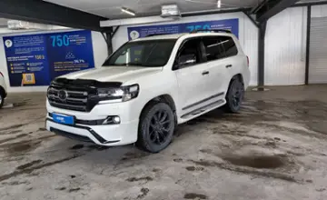 Toyota Land Cruiser 2015 года за 29 000 000 тг. в Астана фото 1