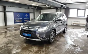 Mitsubishi Outlander 2016 года за 9 500 000 тг. в Астана фото 1