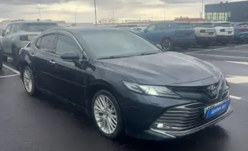 Toyota Camry 2018 года за 11 000 000 тг. в Алматы фото 3