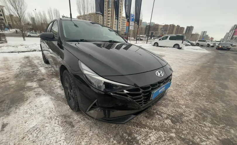 Hyundai Elantra 2020 года за 9 000 000 тг. в Астана фото 3