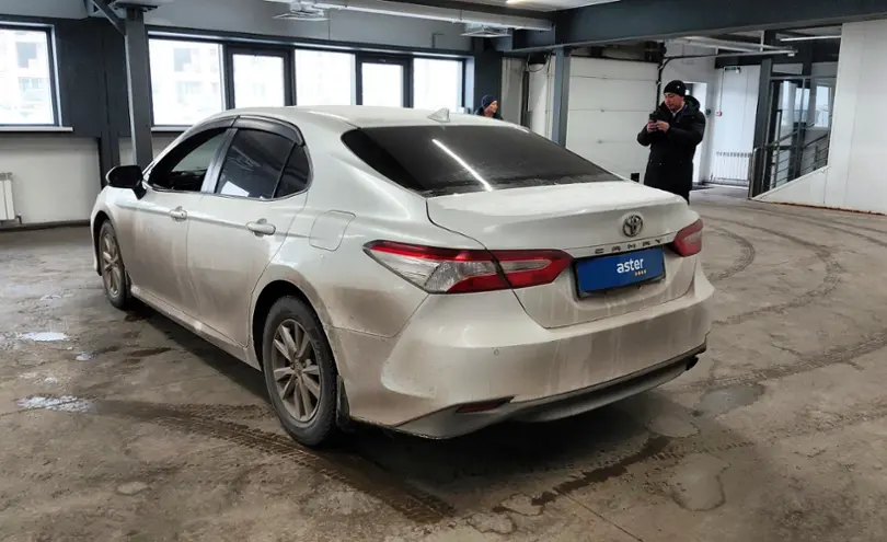 Toyota Camry 2019 года за 14 000 000 тг. в Астана фото 4