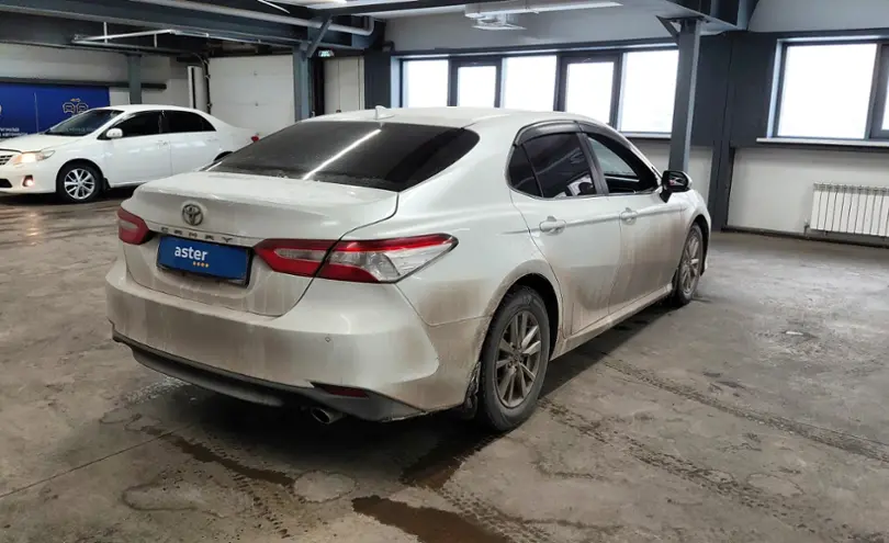 Toyota Camry 2019 года за 14 000 000 тг. в Астана фото 3