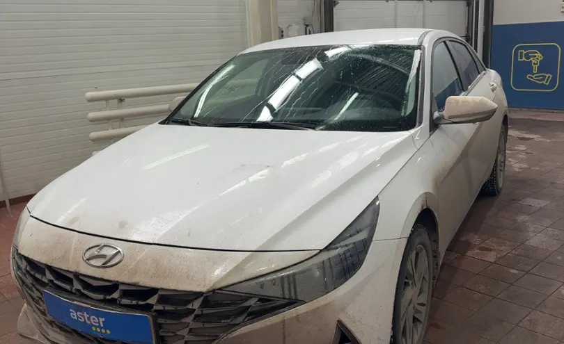 Hyundai Elantra 2021 года за 9 000 000 тг. в Астана