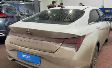 Hyundai Elantra 2021 года за 9 000 000 тг. в Астана