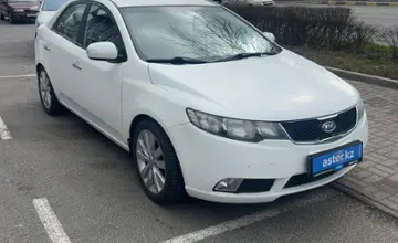 Kia Cerato 2010 года за 4 500 000 тг. в Шымкент фото 3