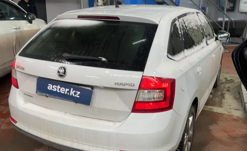 Skoda Rapid 2014 года за 5 500 000 тг. в Астана фото 5