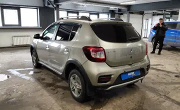 Renault Sandero 2017 года за 4 200 000 тг. в Астана фото 4