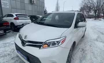 Toyota Sienna 2014 года за 14 000 000 тг. в Костанай фото 1
