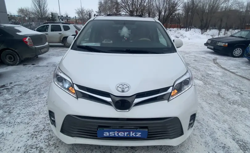 Toyota Sienna 2014 года за 14 000 000 тг. в Костанай фото 2