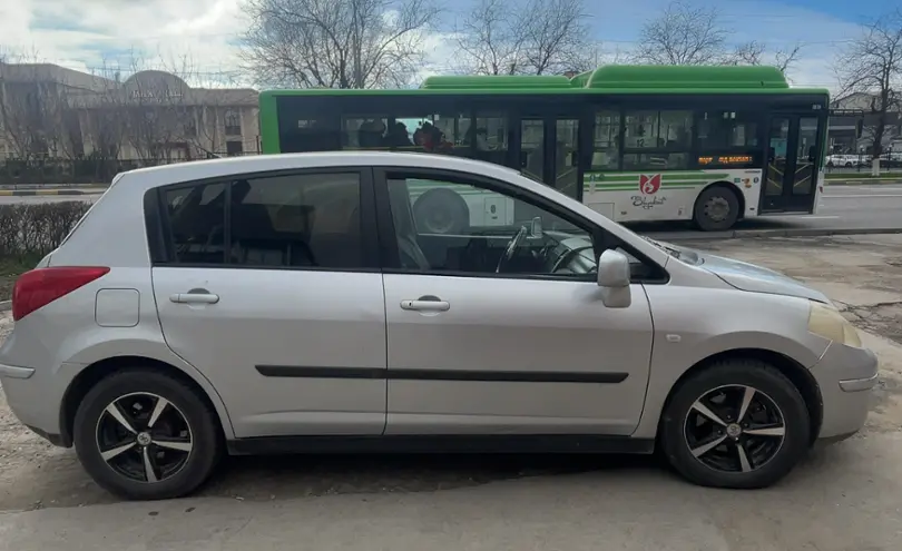 Nissan Tiida 2009 года за 3 500 000 тг. в Шымкент фото 4