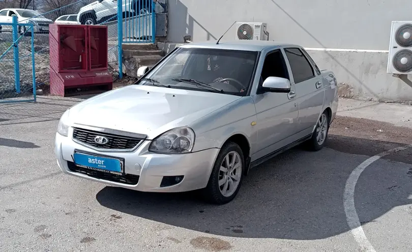 LADA (ВАЗ) Priora 2013 года за 3 000 000 тг. в Тараз