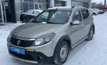 Renault Sandero 2014 года за 4 000 000 тг. в Актобе фото 1