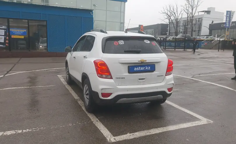 Chevrolet Tracker 2020 года за 6 500 000 тг. в Алматы фото 4