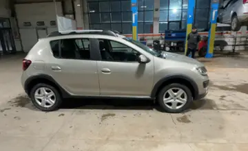 Renault Sandero 2017 года за 5 000 000 тг. в Караганда фото 4