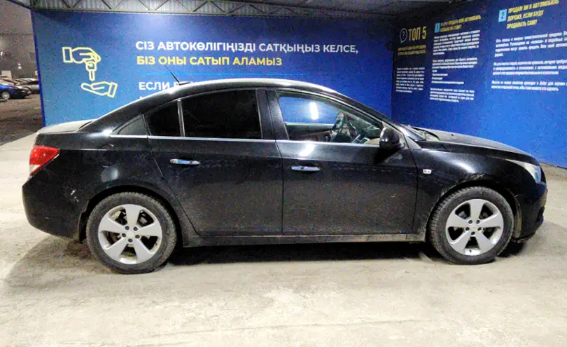 Chevrolet Cruze 2011 года за 3 500 000 тг. в Алматы фото 4