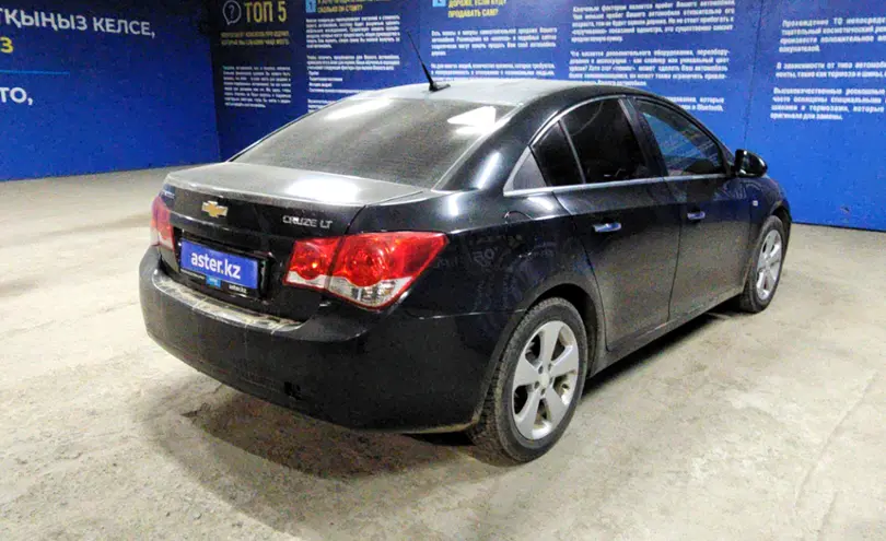 Chevrolet Cruze 2011 года за 3 500 000 тг. в Алматы фото 5