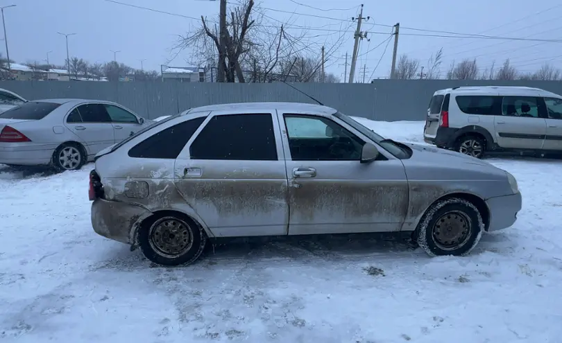 LADA (ВАЗ) Priora 2013 года за 1 000 000 тг. в Уральск фото 4