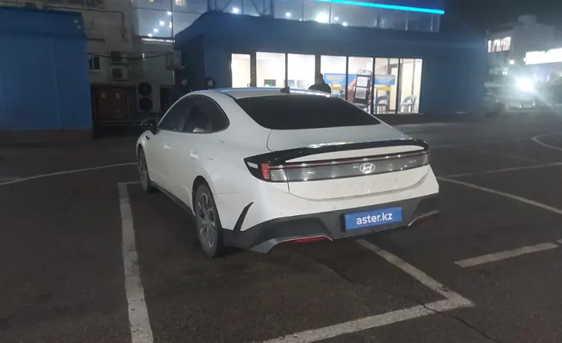 Hyundai Sonata 2024 года за 15 000 000 тг. в Алматы фото 4