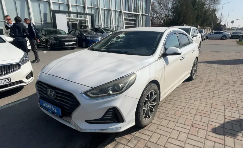 Hyundai Sonata 2019 года за 9 000 000 тг. в Шымкент