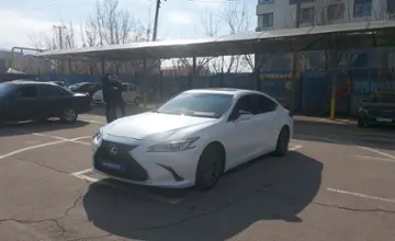 Lexus ES 2020 года за 18 000 000 тг. в Алматы фото 1