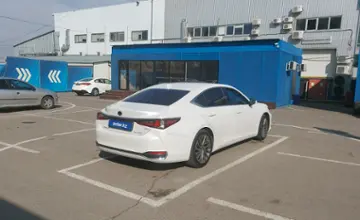Lexus ES 2020 года за 18 000 000 тг. в Алматы фото 3