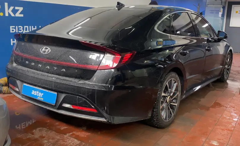 Hyundai Sonata 2020 года за 9 650 000 тг. в Астана