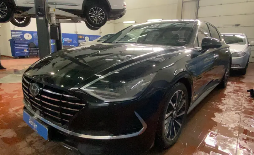 Hyundai Sonata 2020 года за 10 500 000 тг. в Астана