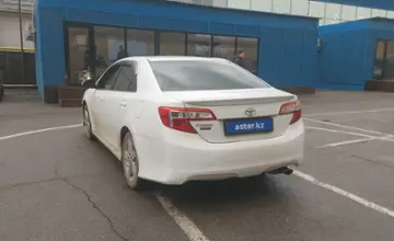 Toyota Camry 2014 года за 8 500 000 тг. в Алматы фото 4