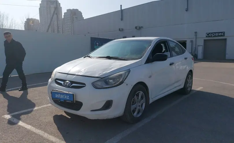 Hyundai Accent 2014 года за 3 000 000 тг. в Шымкент