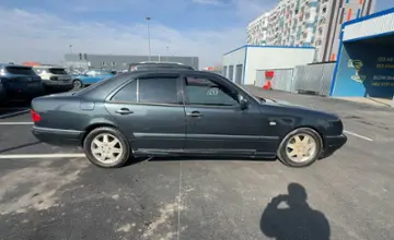 Mercedes-Benz E-Класс 1996 года за 2 500 000 тг. в Алматы фото 4