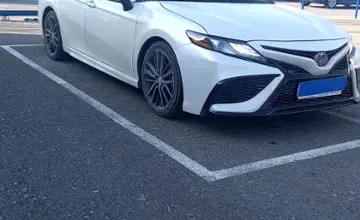 Toyota Camry 2022 года за 16 500 000 тг. в Шымкент фото 3