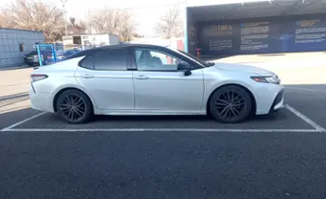 Toyota Camry 2022 года за 16 500 000 тг. в Шымкент фото 4