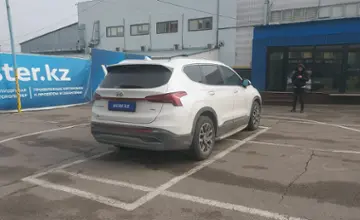 Hyundai Santa Fe 2021 года за 13 000 000 тг. в Алматы фото 3