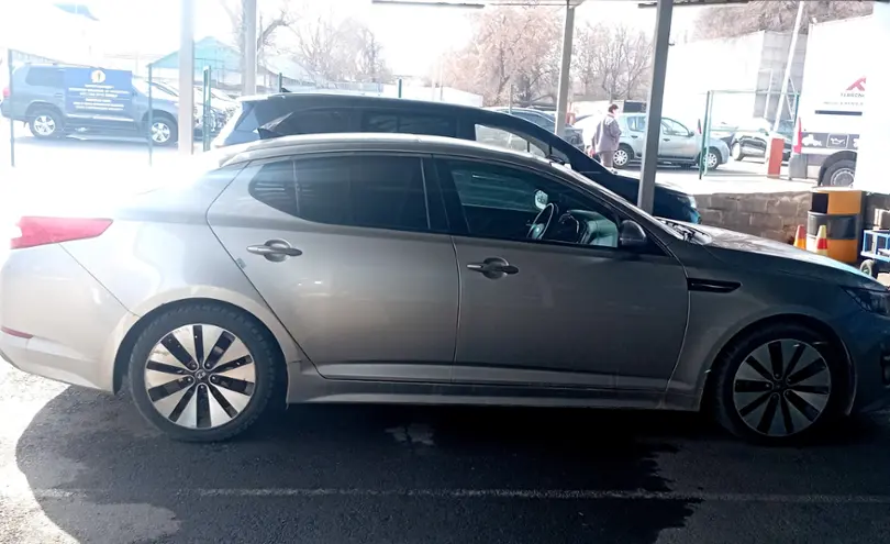 Kia K5 2012 года за 8 000 000 тг. в Алматы фото 4