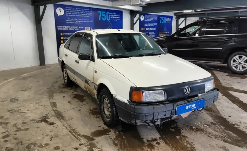 Volkswagen Passat 1991 года за 1 000 000 тг. в Астана фото 2