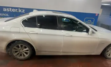 BMW 5 серии 2010 года за 11 000 000 тг. в Астана фото 4