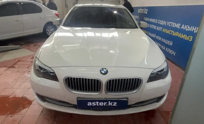 BMW 5 серии 2010 года за 11 000 000 тг. в Астана фото 2
