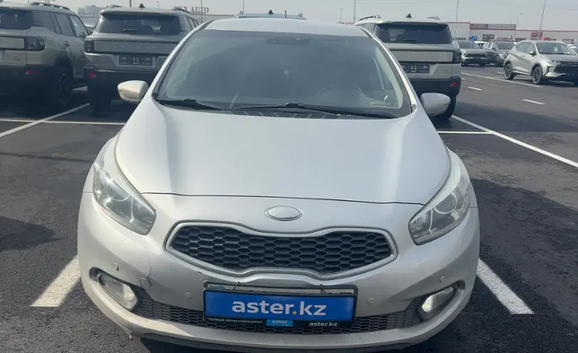 Kia Ceed 2013 года за 6 500 000 тг. в Алматы фото 2