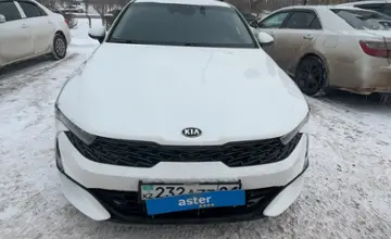 Kia K5 2021 года за 11 000 000 тг. в Астана фото 2