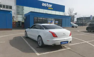 Jaguar XJ 2013 года за 15 000 000 тг. в Алматы фото 4