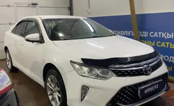 Toyota Camry 2014 года за 9 500 000 тг. в Астана фото 3