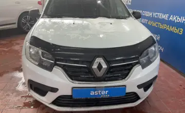 Renault Logan 2018 года за 3 500 000 тг. в Астана фото 2