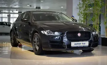 Jaguar XE 2017 года за 11 900 000 тг. в Алматы фото 4