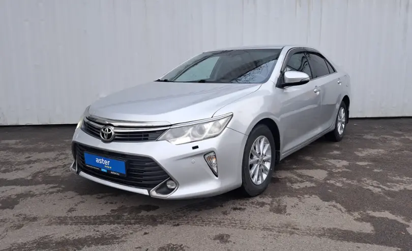 Toyota Camry 2016 года за 8 100 000 тг. в Алматы