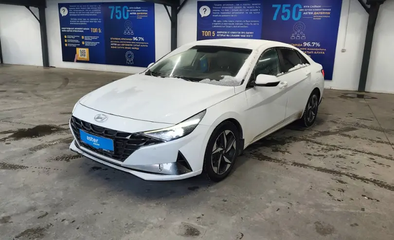 Hyundai Elantra 2021 года за 8 390 000 тг. в Астана