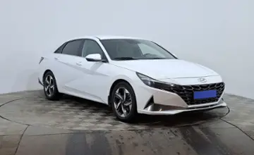 Hyundai Elantra 2021 года за 8 180 000 тг. в Астана фото 3