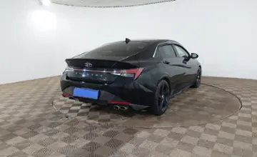Hyundai Elantra 2022 года за 8 690 000 тг. в Шымкент