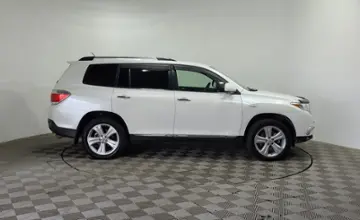 Toyota Highlander 2011 года за 12 490 000 тг. в Алматы фото 4