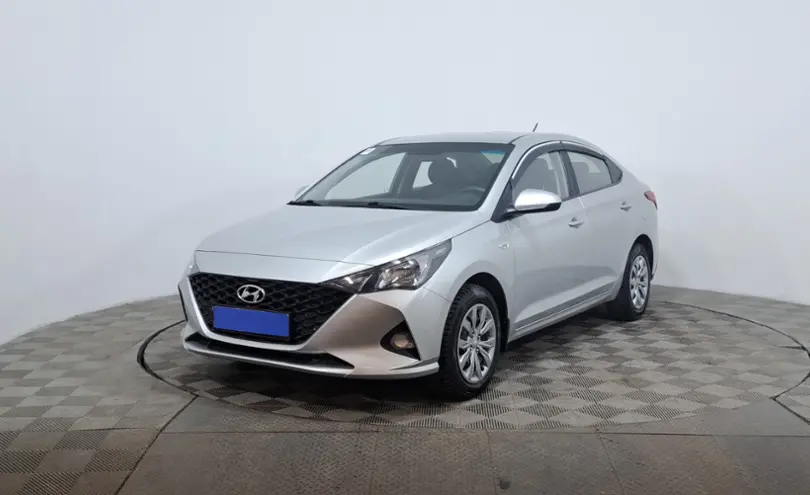 Hyundai Accent 2020 года за 7 290 000 тг. в Астана