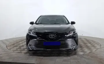 Toyota Camry 2019 года за 12 990 000 тг. в Астана фото 2
